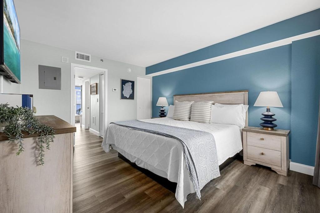 Direct Oceanfront- King Bedroom- Amazing Views/Pools/Hot Tubs/Beach Access/Golf Myrtle Beach Extérieur photo