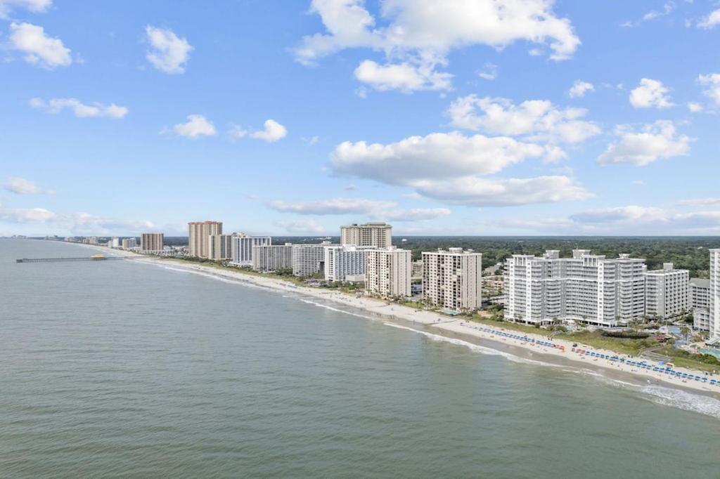 Direct Oceanfront- King Bedroom- Amazing Views/Pools/Hot Tubs/Beach Access/Golf Myrtle Beach Extérieur photo